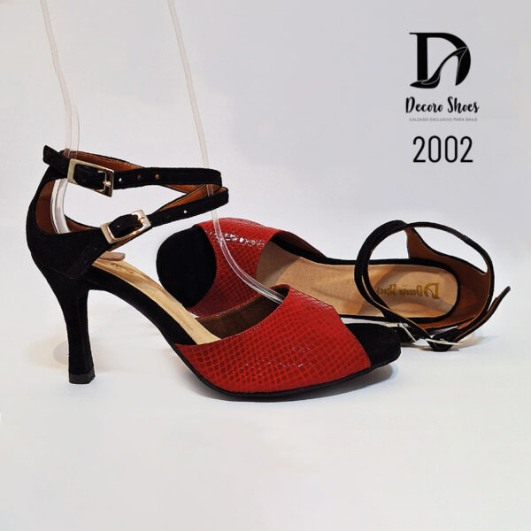 2002 - Dama Tango